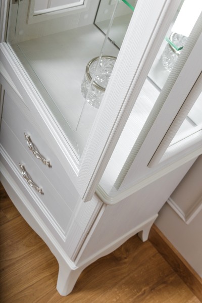 Шкаф-витрина для посуды Амели (правая)